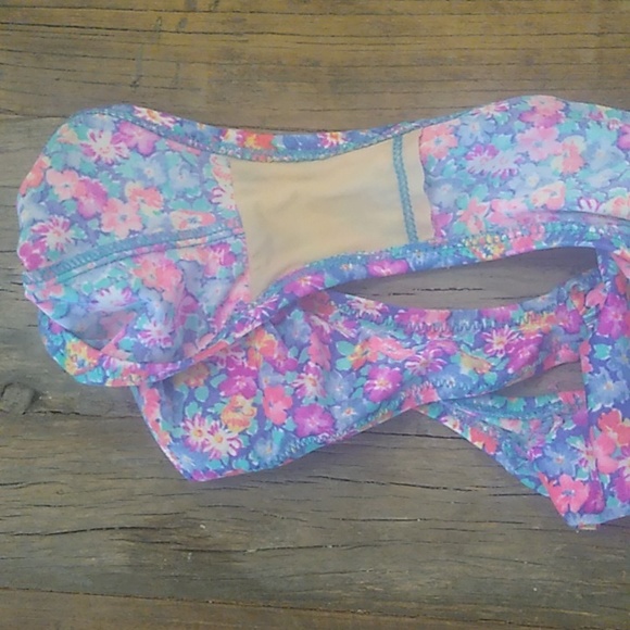 Vintage 1990s Victoria's Secret Floral Miracle Bra Bikini Set - Picture 5 of 7